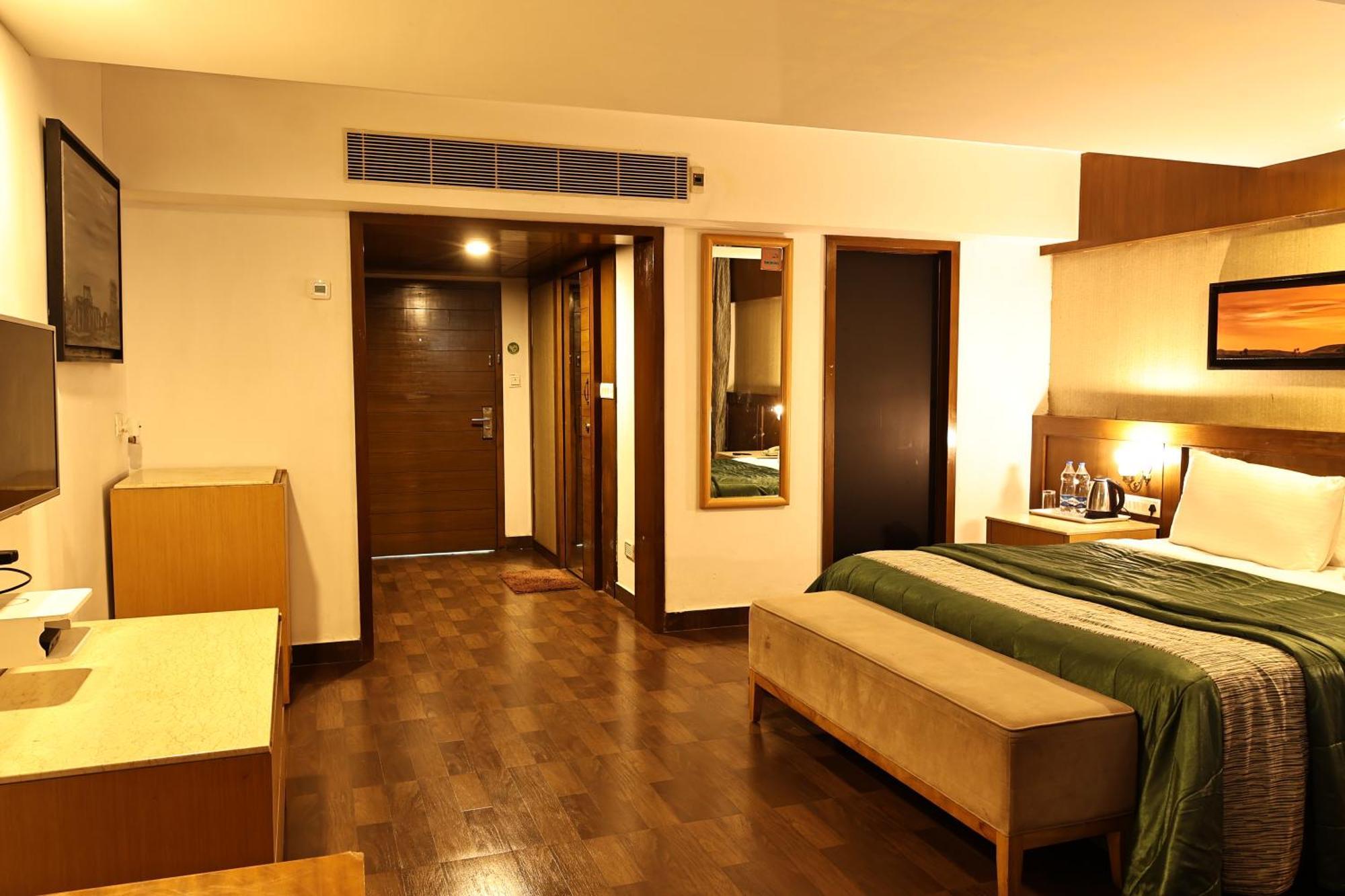 Vgp Golden Beach Resort Chennai Exterior foto