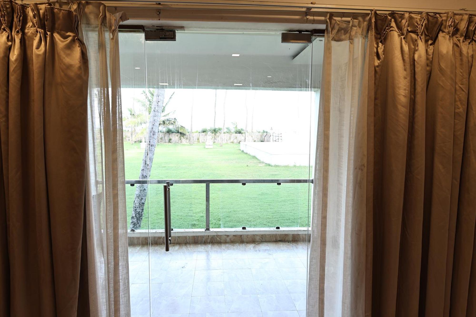 Vgp Golden Beach Resort Chennai Exterior foto